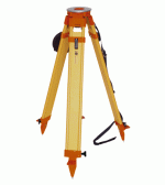 Leica GST05 Wooden Telescopic Tripod - Image 2